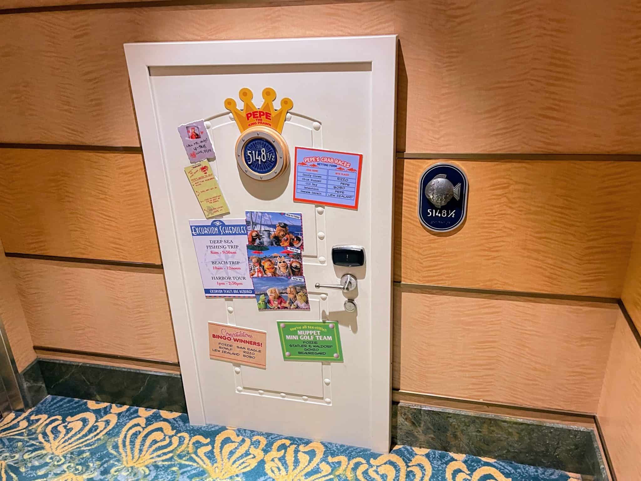 pepe's door muppets disney fantasy