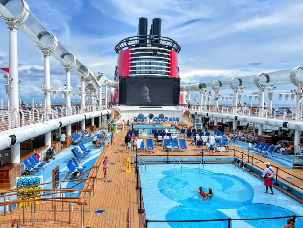 disney fantasy pool deck aqua duck