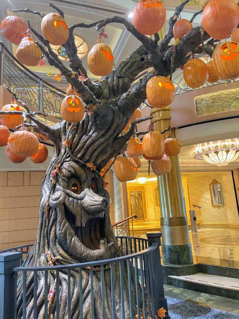 disney fantasy pumpkin tree halloween