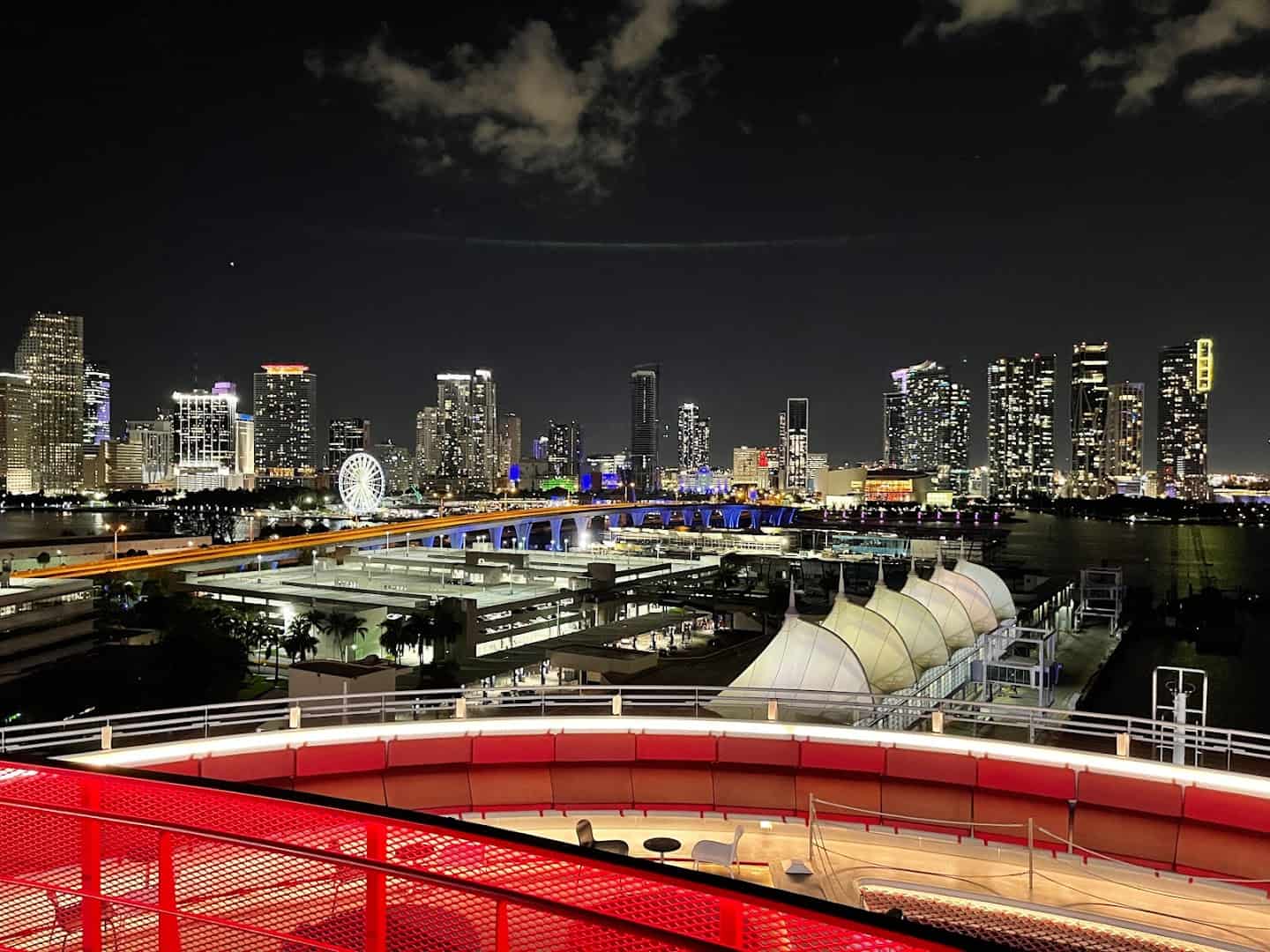 scarlet lady cruise ship