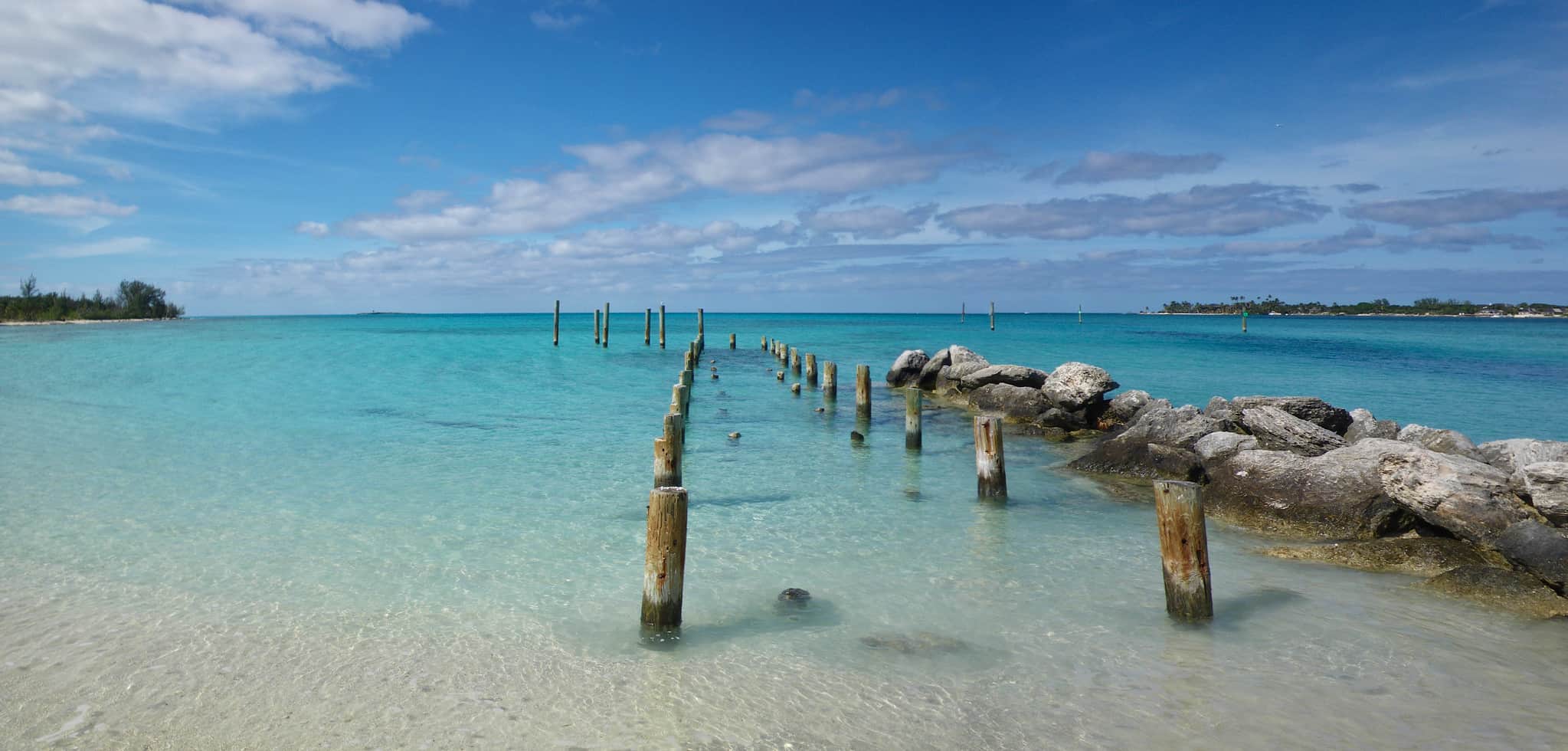 jaws beach nassau bahamas