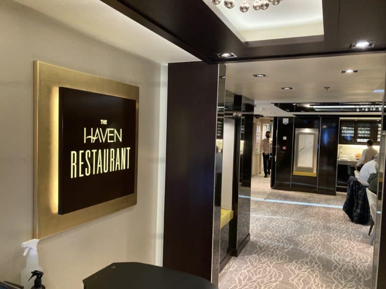 NCL Getaway Haven Restaurant Entrance