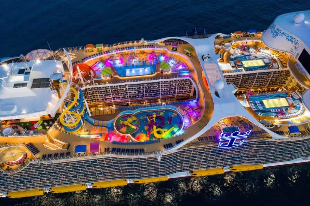 Review of Royal Caribbean's Wonder of the Sea Mega Cruise Ship: Photos