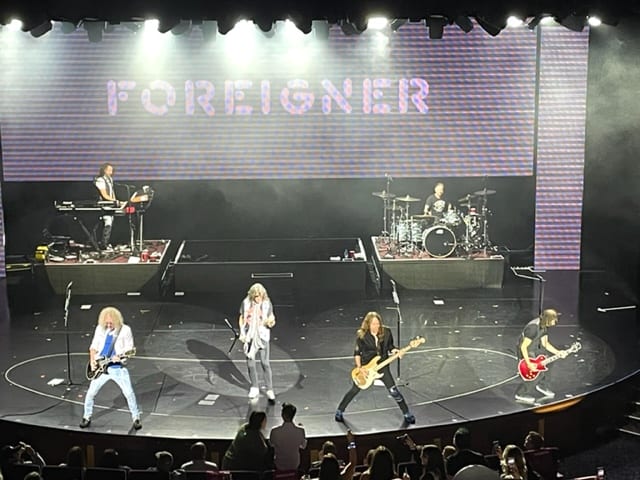 foreigner performance president's cruise