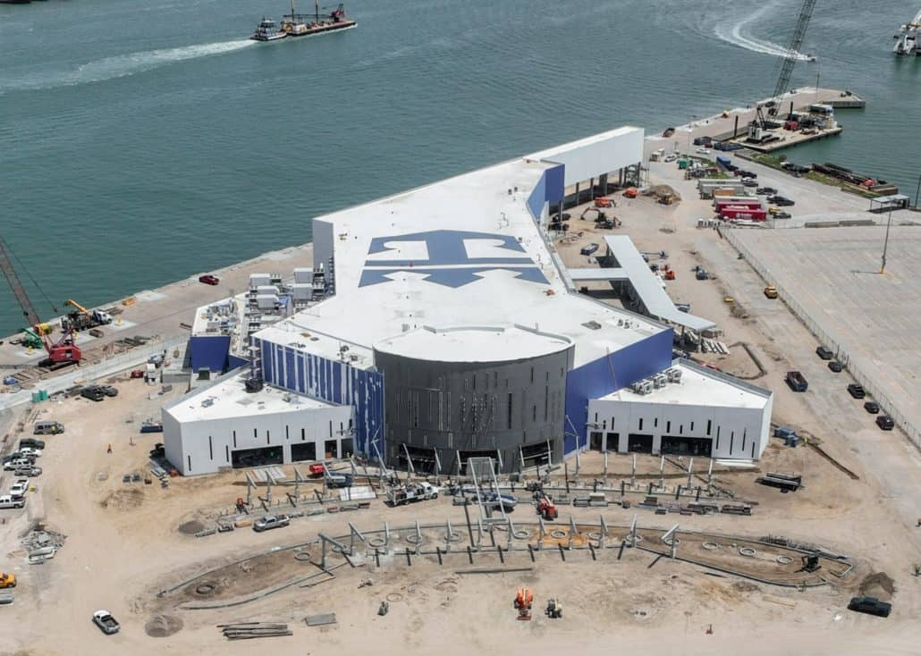 Galveston Terminal: Art Sculpture by Royal Caribbean