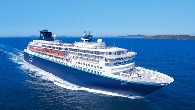 Pullmantur files for reorganization