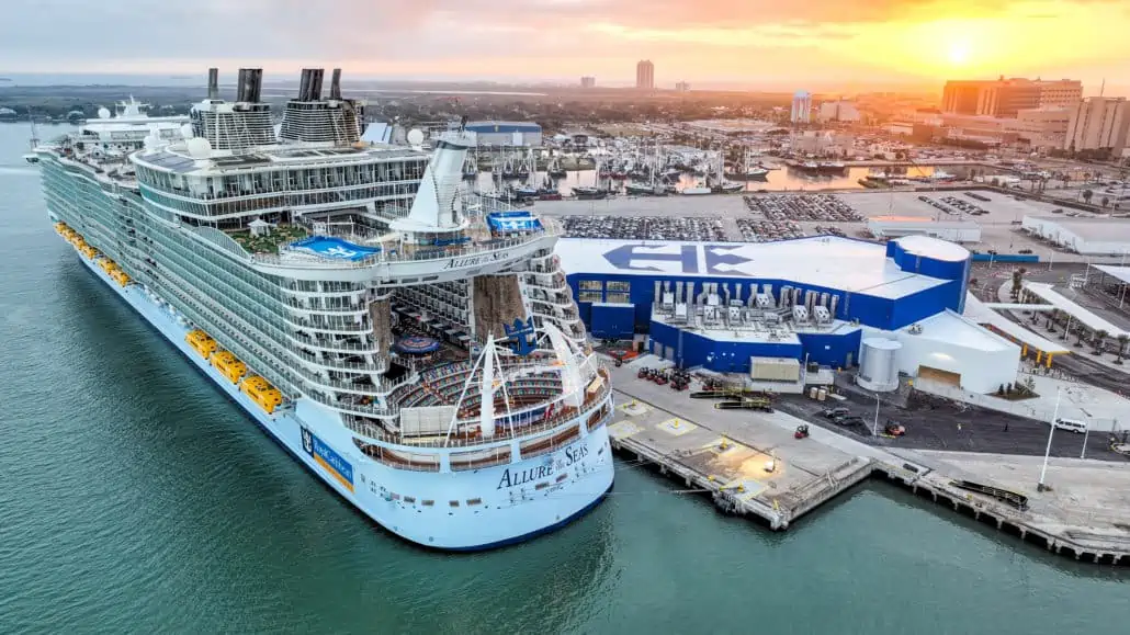 Royal Caribbean Opens Brand-New Cruise Terminal in Galveston