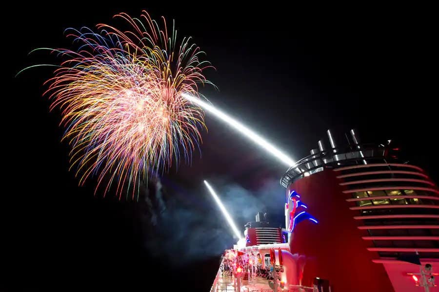 disney cruise line fireworks show