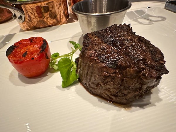 cagneys steakhouse ncl viva filet