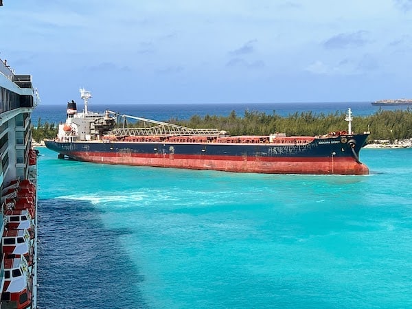 cargo ship freeport bahamas