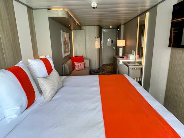 celebrity cruise ship cabin