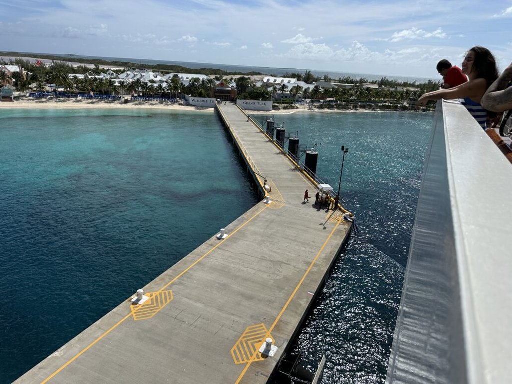 Grand Turk pier docking