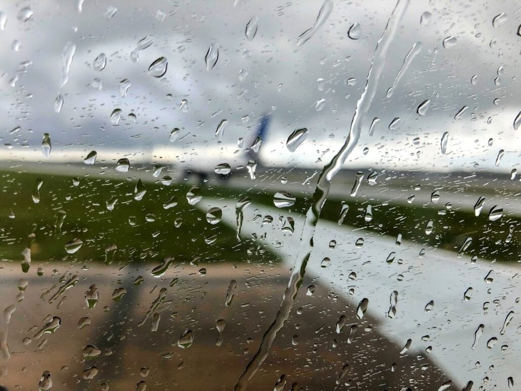 rainy day airport