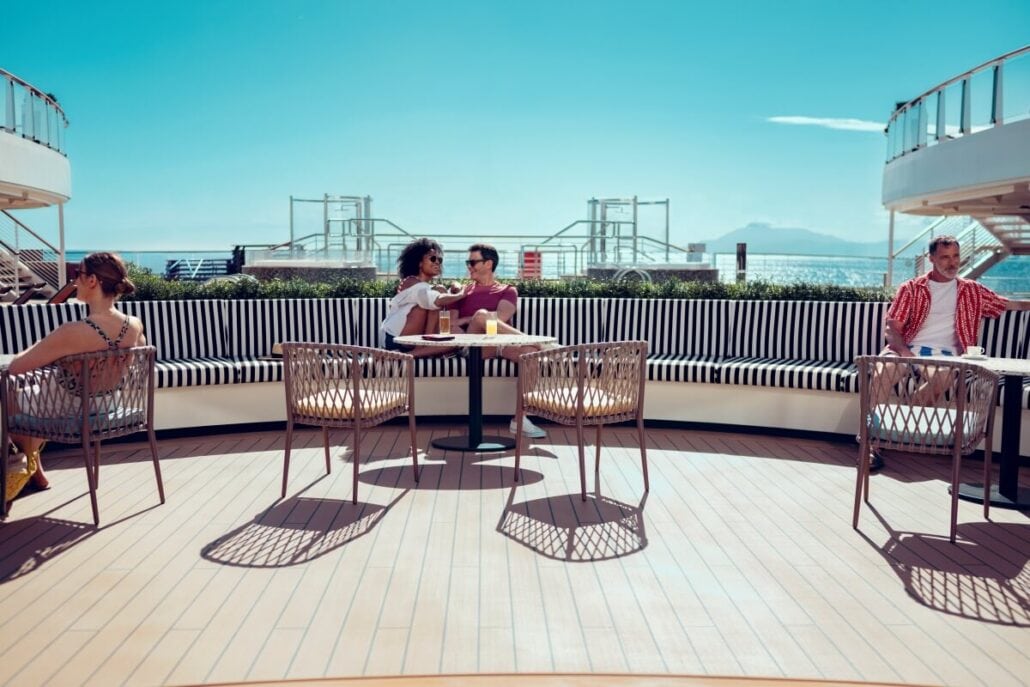 Queen Anne Panorama Pool
