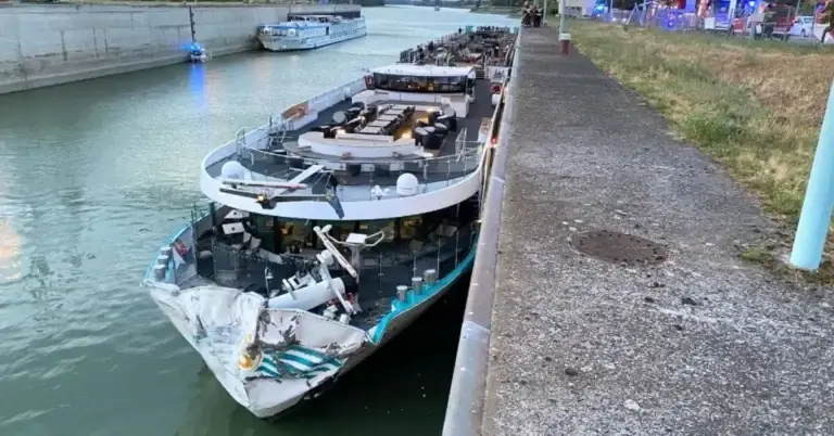 Anna Katherina, a river cruise ship, following an accident near Vienna. Photo via Vienna Fire Department